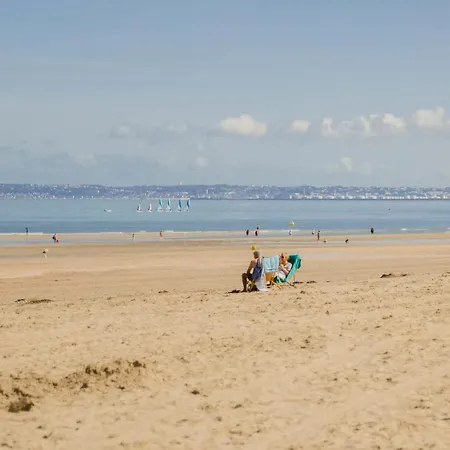 Rive Gauche - Studio Apartment