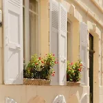 Rive Gauche - Studio
